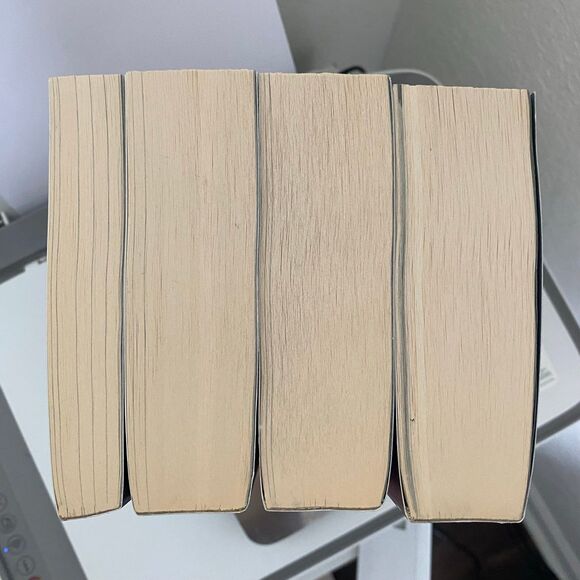 Veronica Roth Divergent Series 4 Book Soft Divergent Insurgent Allegiant & Four - Picture 3 of 3